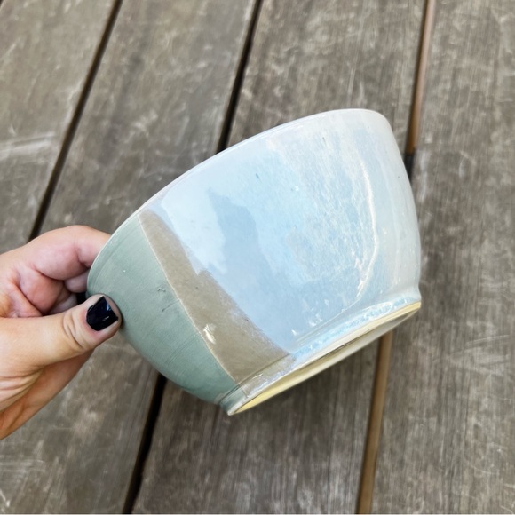 Studio Pottery Half Dipped Glazed Serving Bowl in Green Blue Tan Artist Signed - Picture 6 of 12